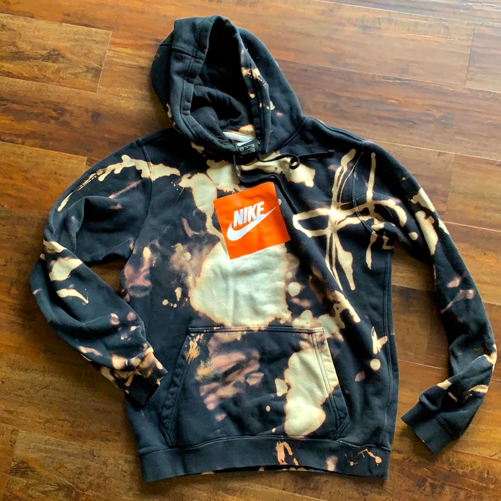 Nike hoodie